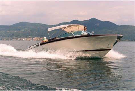 Riva 33 Aquariva 33 by Gucci 